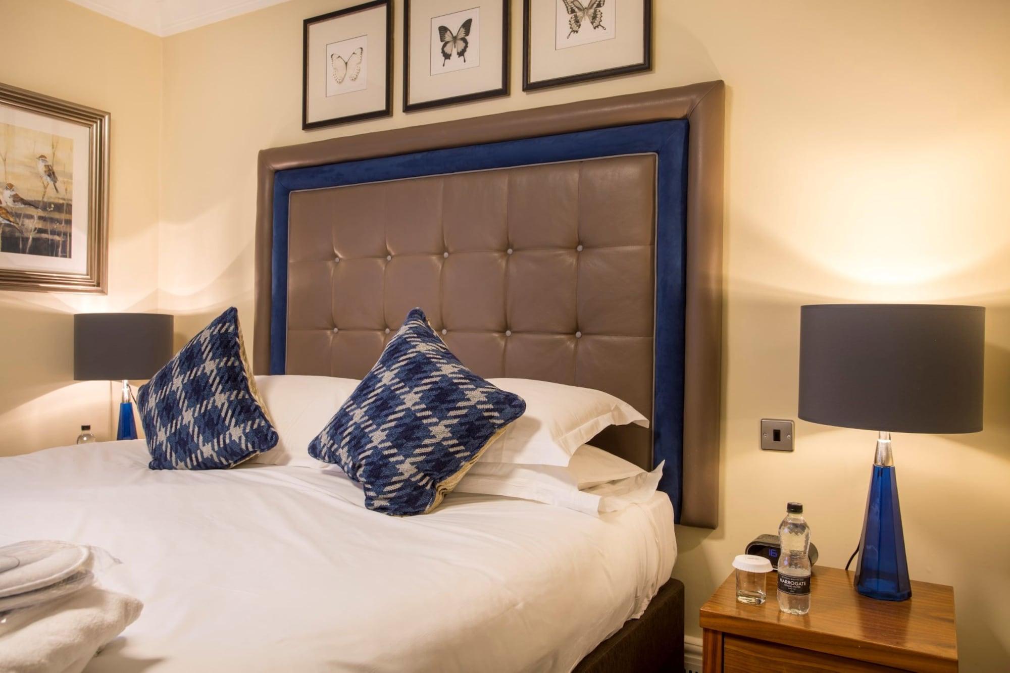 The Talbot Hotel, Oundle , Near Peterborough Kültér fotó
