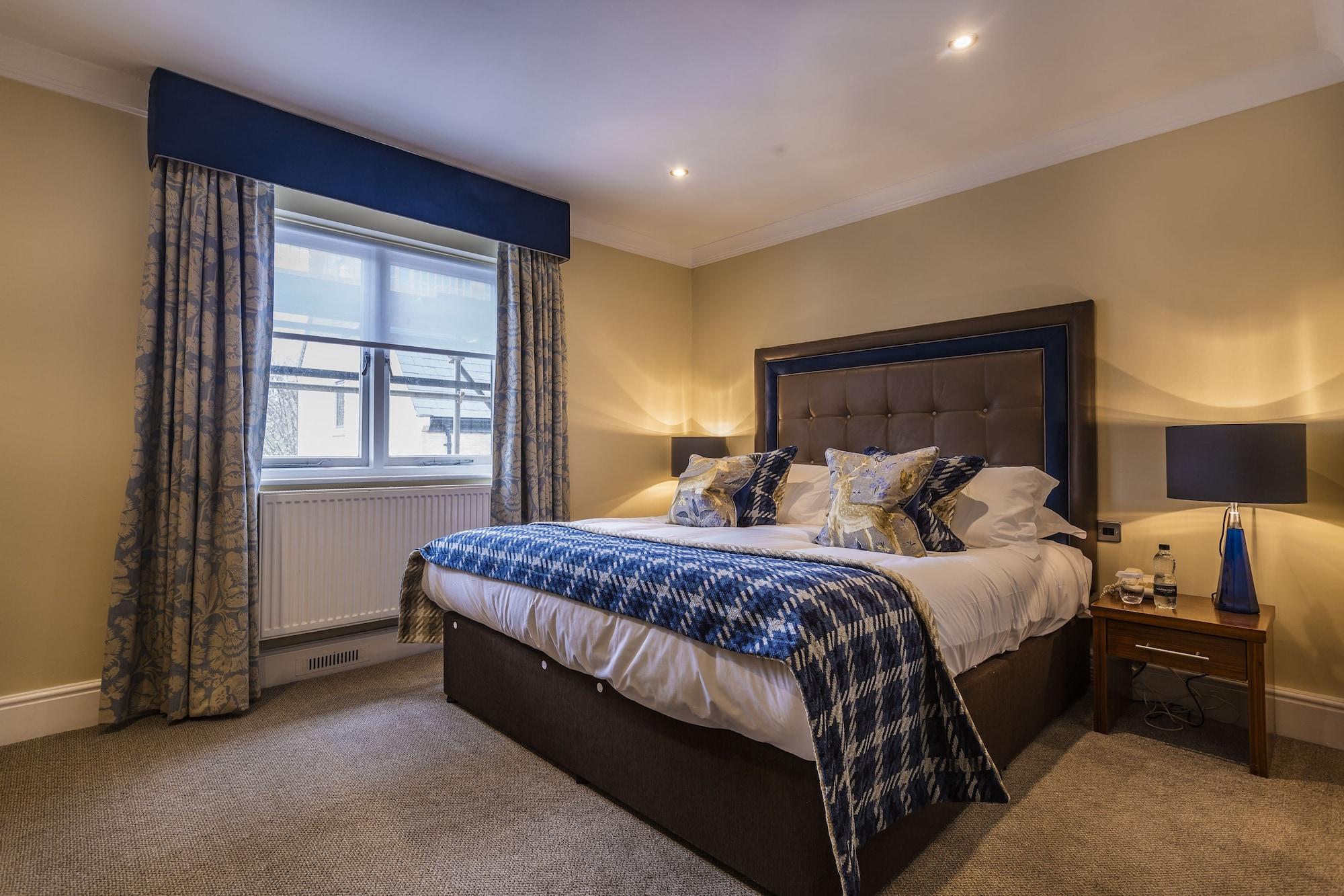The Talbot Hotel, Oundle , Near Peterborough Kültér fotó