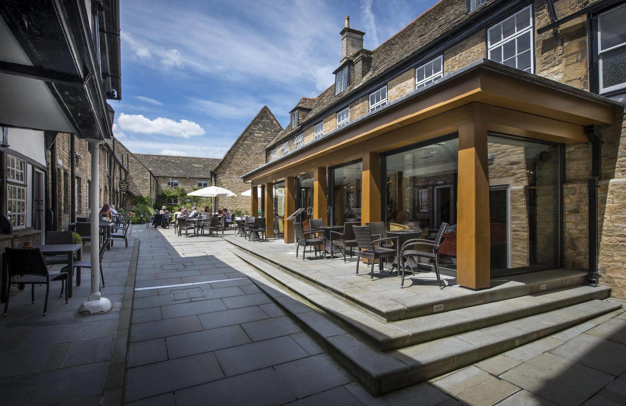 The Talbot Hotel, Oundle , Near Peterborough Kültér fotó